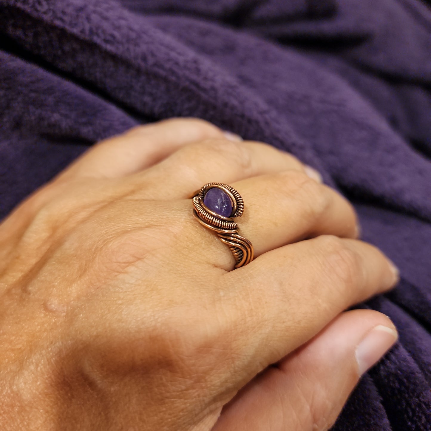 Anillos de cobre con amatista