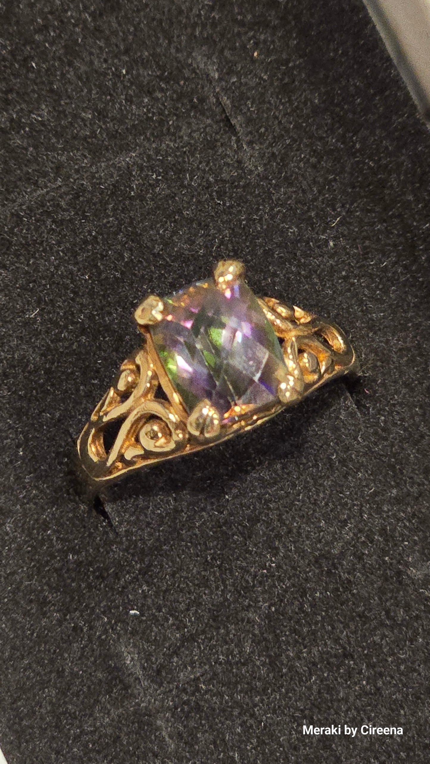 Vintage 14k Gold Rose Cut Mystic Topaz Ring