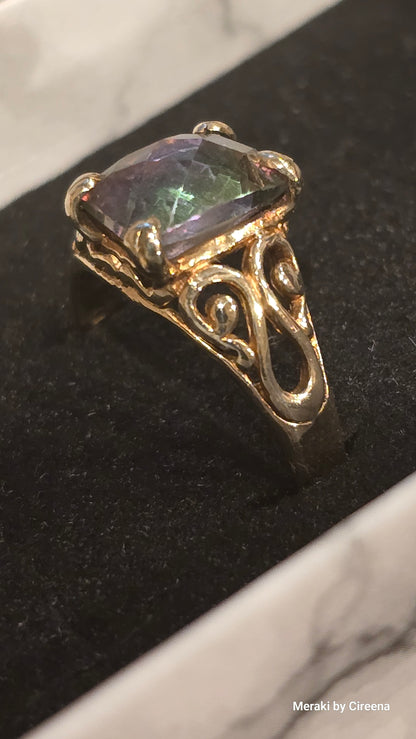 Vintage 14k Gold Rose Cut Mystic Topaz Ring