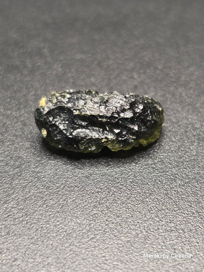 2.7 gram Moldavite