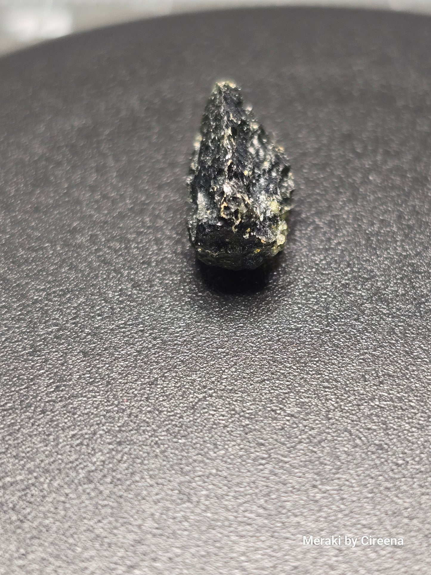 2.7 gram Moldavite