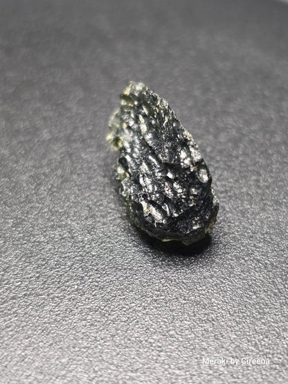 2.7 gram Moldavite