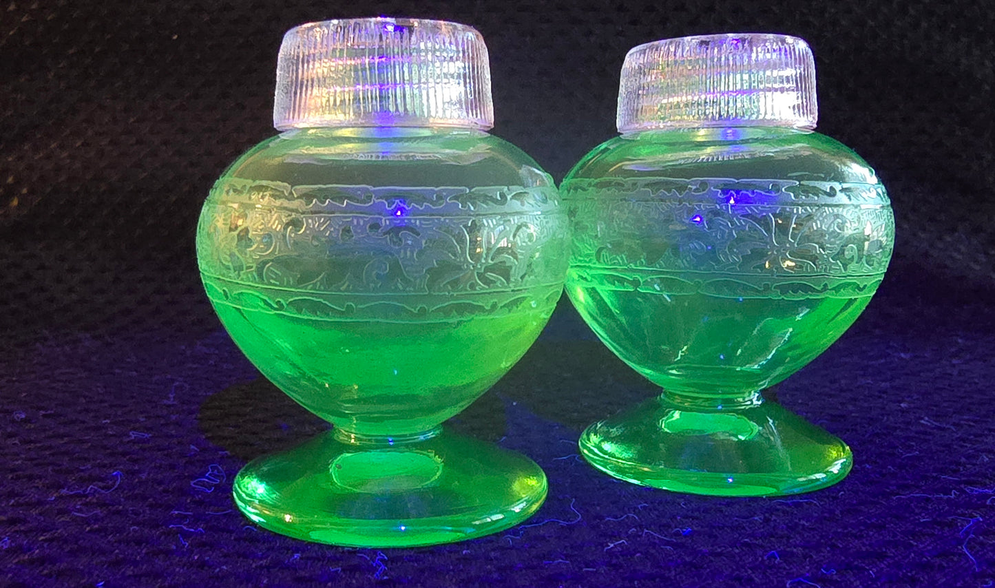 Salt & Pepper shakers Depression Glass (Uranium Glass)