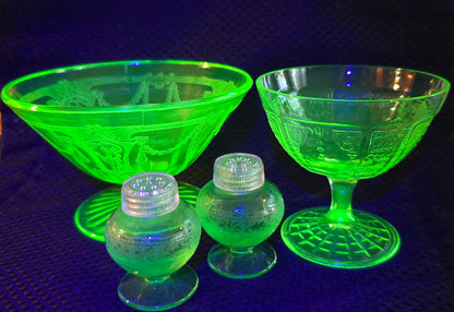 Salt & Pepper shakers Depression Glass (Uranium Glass)